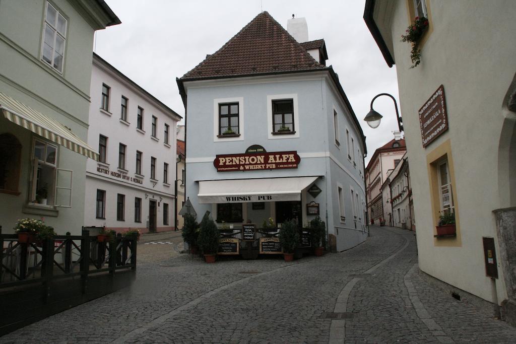 Pension Alfa & Whisky Pub Tábor Kültér fotó