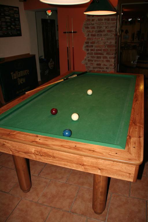 Pension Alfa & Whisky Pub Tábor Kültér fotó